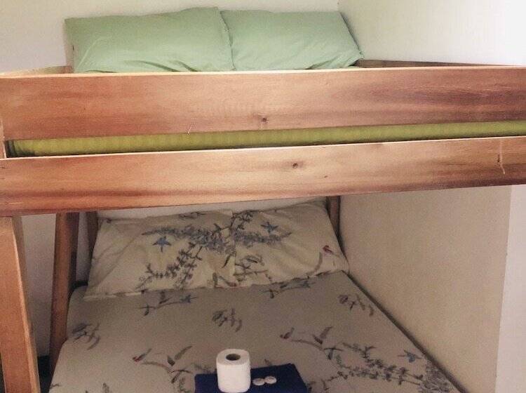 هتل Lolo Bob's Bed And Breakfast