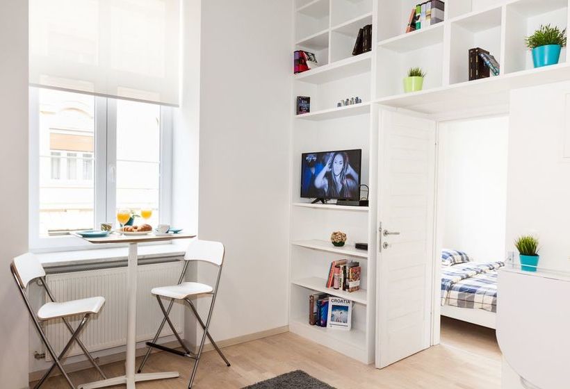 בית מלון כפרי Loox Serviced Apartments Zagreb Palmoticeva Street