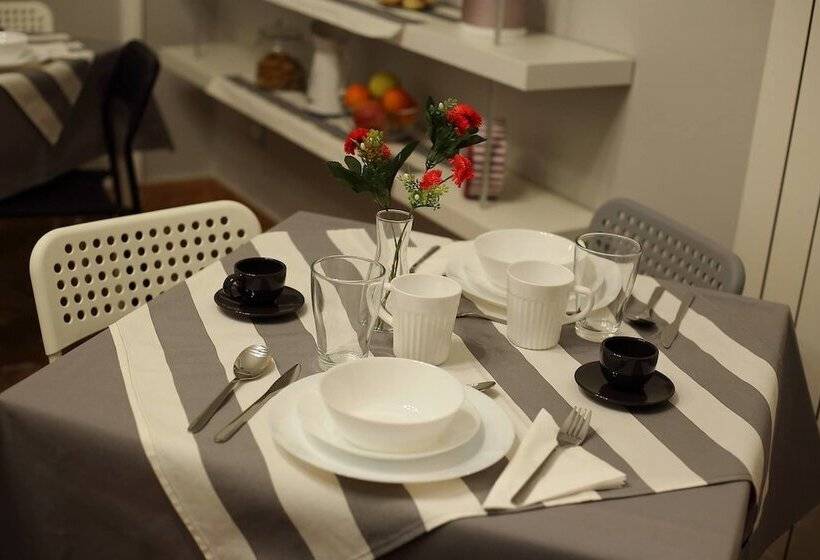 酒店 Mantegna Rooms