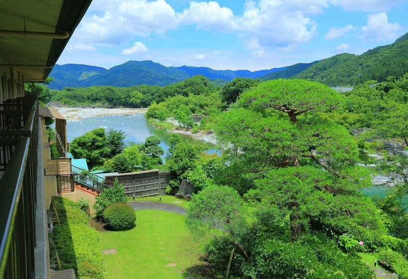 בית מלון כפרי Nagatoro Choseikan Ryokan