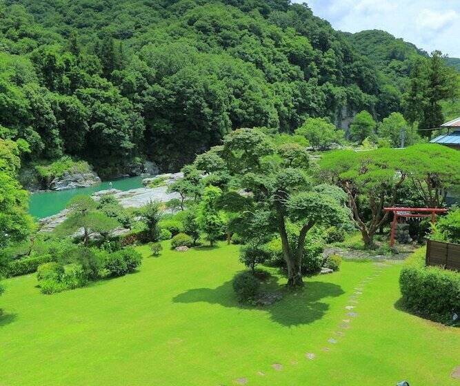 בית מלון כפרי Nagatoro Choseikan Ryokan