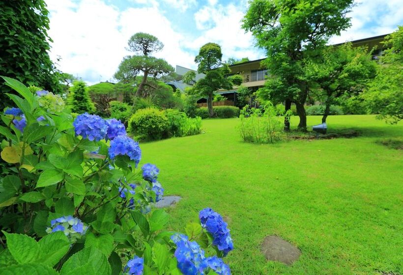 فندق Nagatoro Choseikan Ryokan