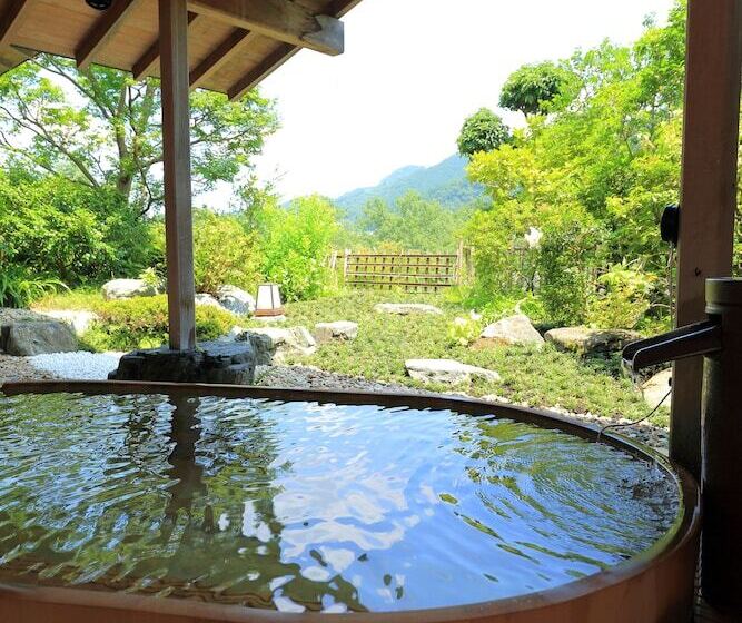 בית מלון כפרי Nagatoro Choseikan Ryokan