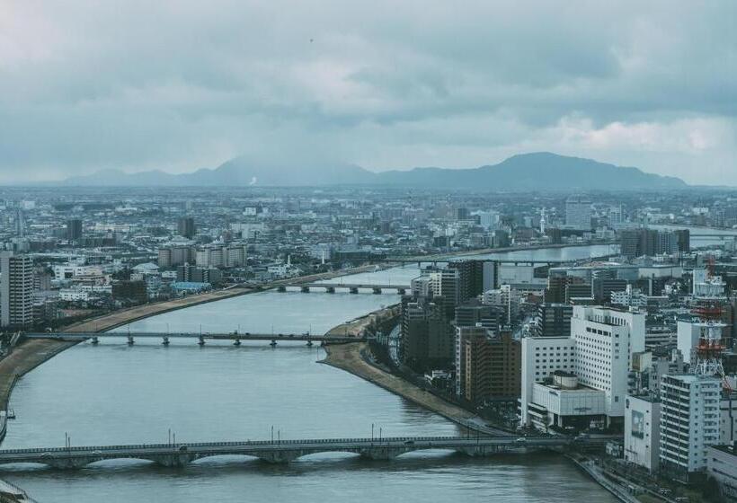 فندق Nari Nuttari Nari