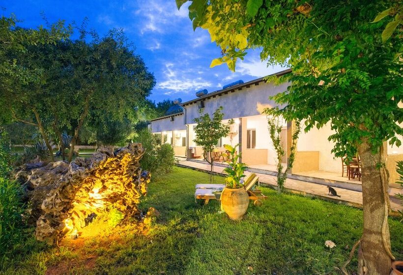 호텔 Natura Bungalows