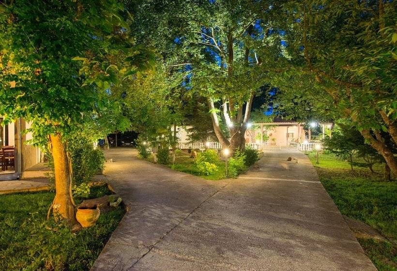 호텔 Natura Bungalows