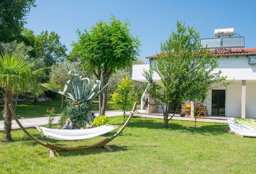 호텔 Natura Bungalows