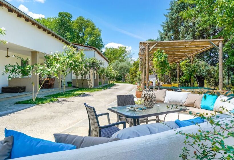 호텔 Natura Bungalows