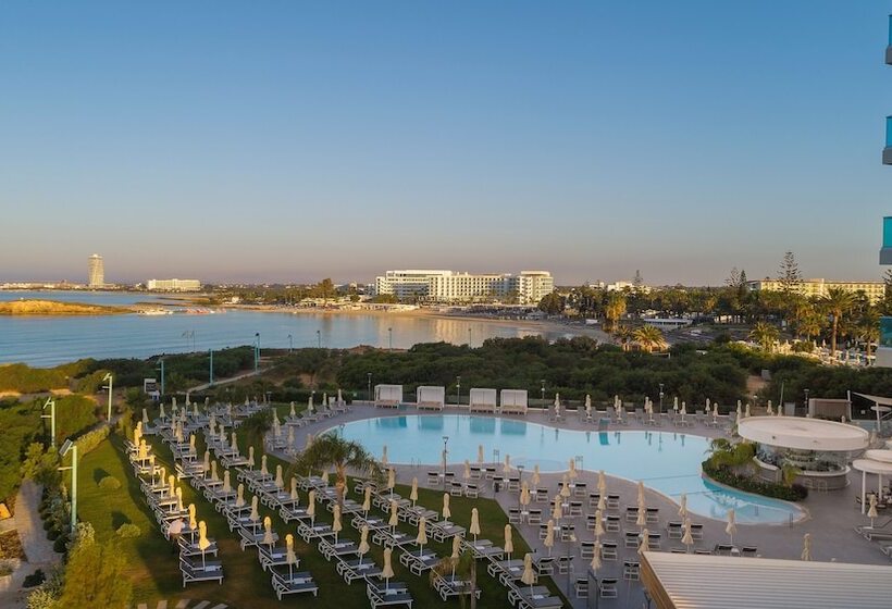 호텔 Nissiblu Beach Resort