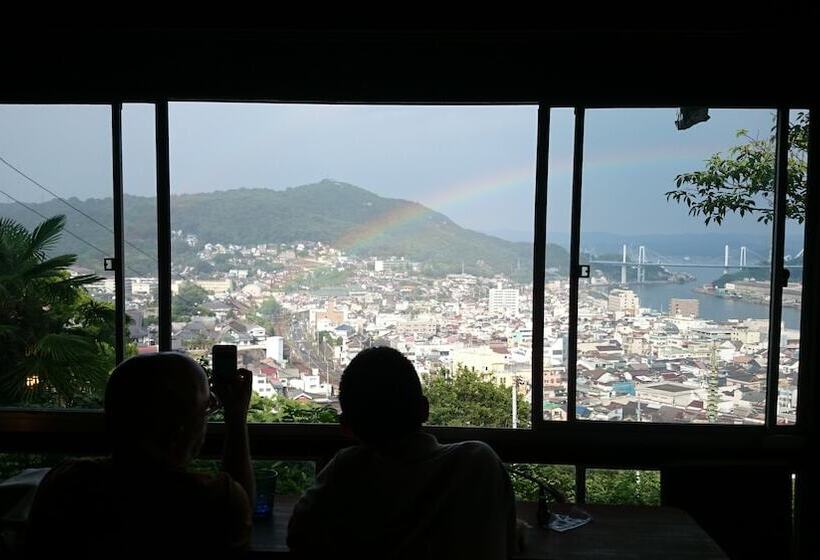호텔 Onomichi Guest House Miharashitei