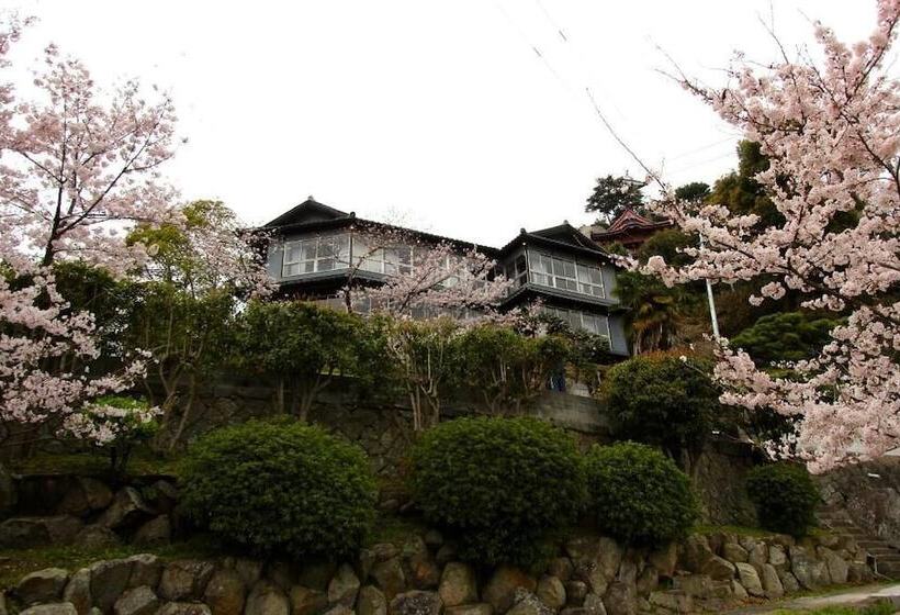 호텔 Onomichi Guest House Miharashitei
