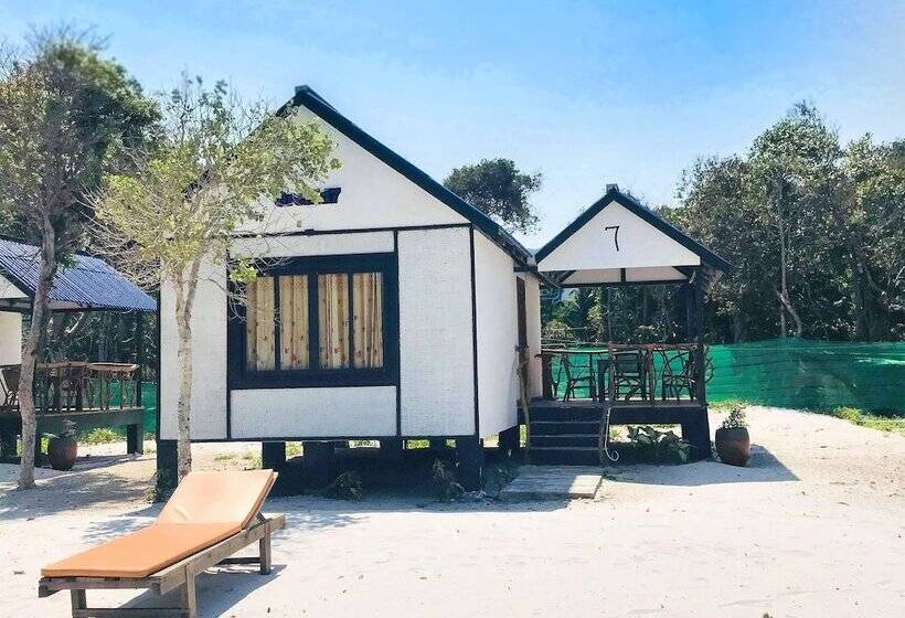 ホテル Orchid Resort