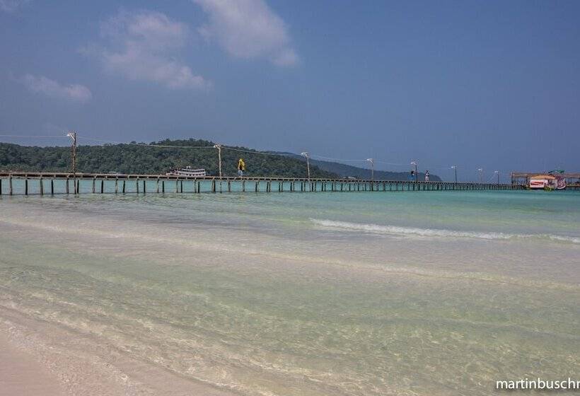 ホテル Orchid Resort