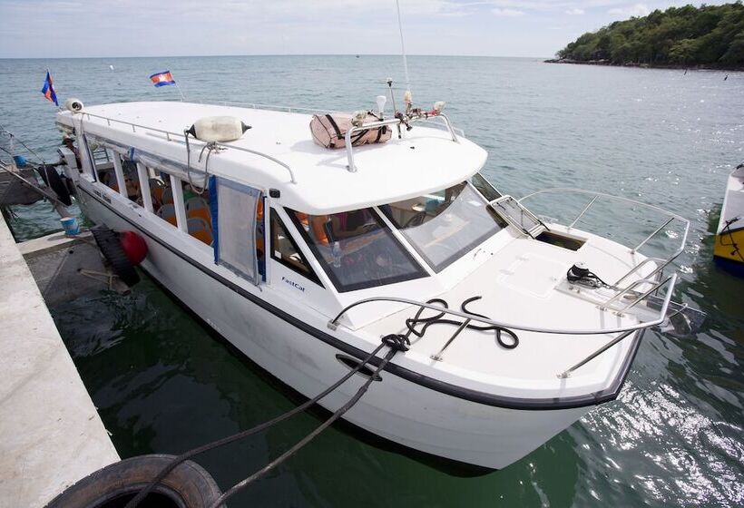 فندق Orchid Resort