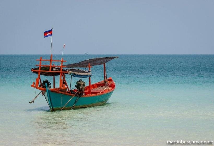 ホテル Orchid Resort