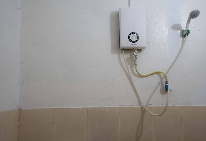 ホテル Orchid Resort