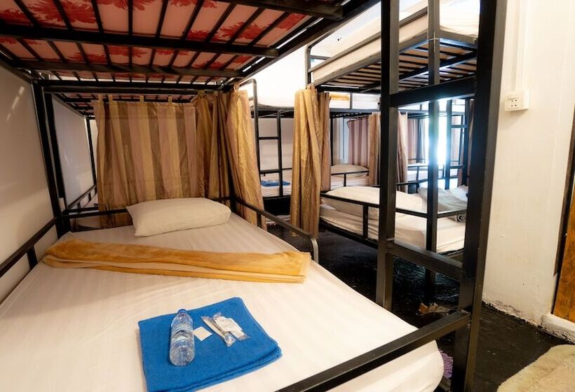 فندق Orchid Resort