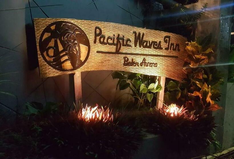 هتل Pacific Waves Inn