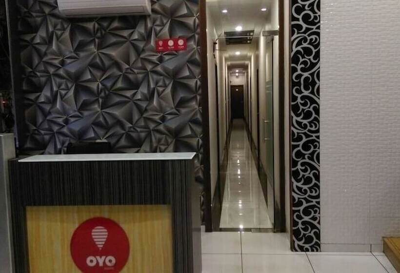 Hotel Palace Residency Near Lokmanya Tilak Terminus