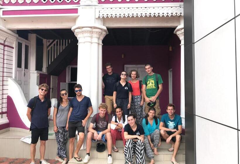 هتل Palm Rivera Kochi