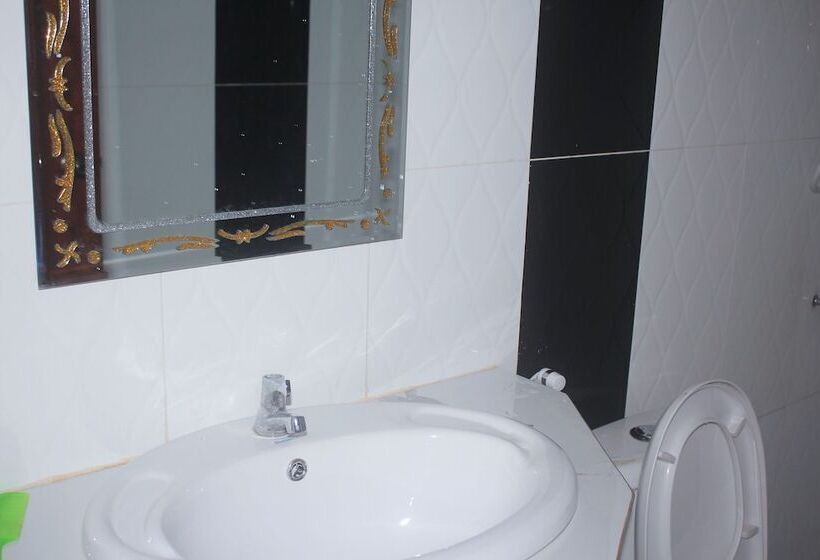 Hotel Phkar Chhouk Tep