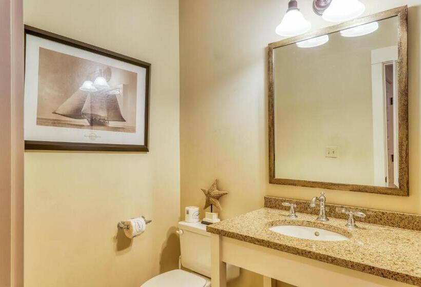 فندق Redfish Village