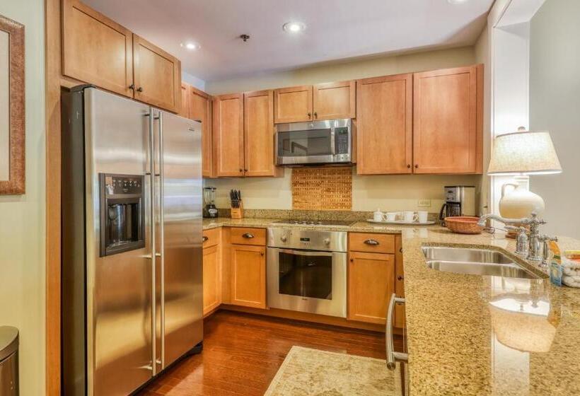 فندق Redfish Village