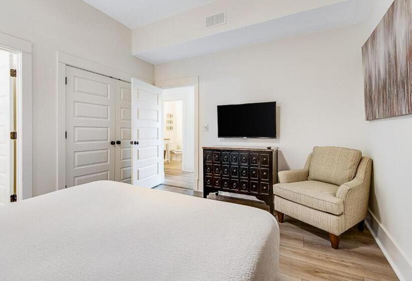 فندق Redfish Village