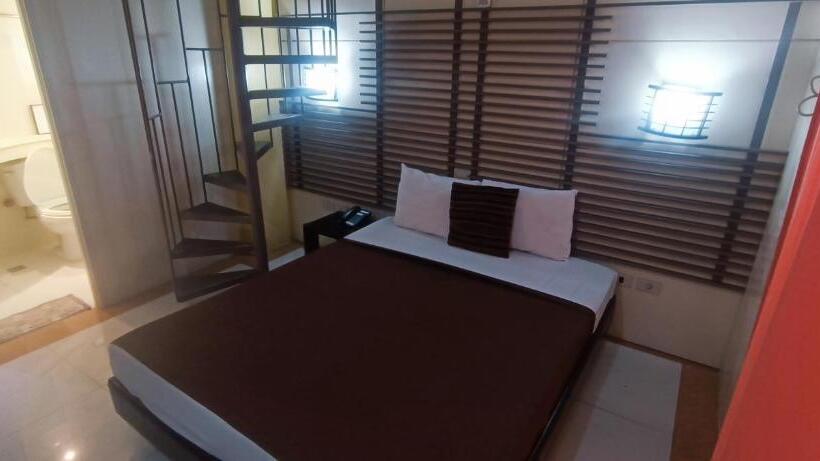 Regency Hotel De Vigan