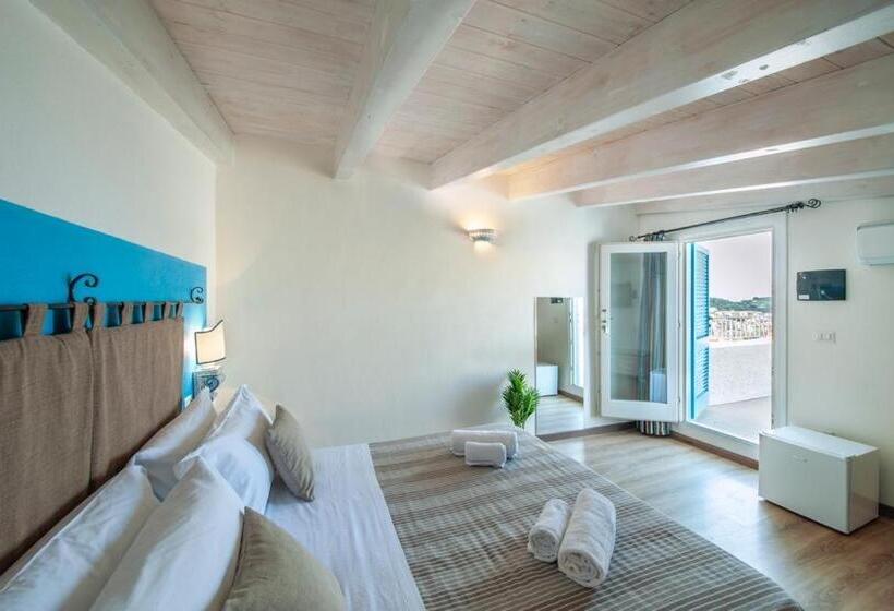 Отель Rocca Doria