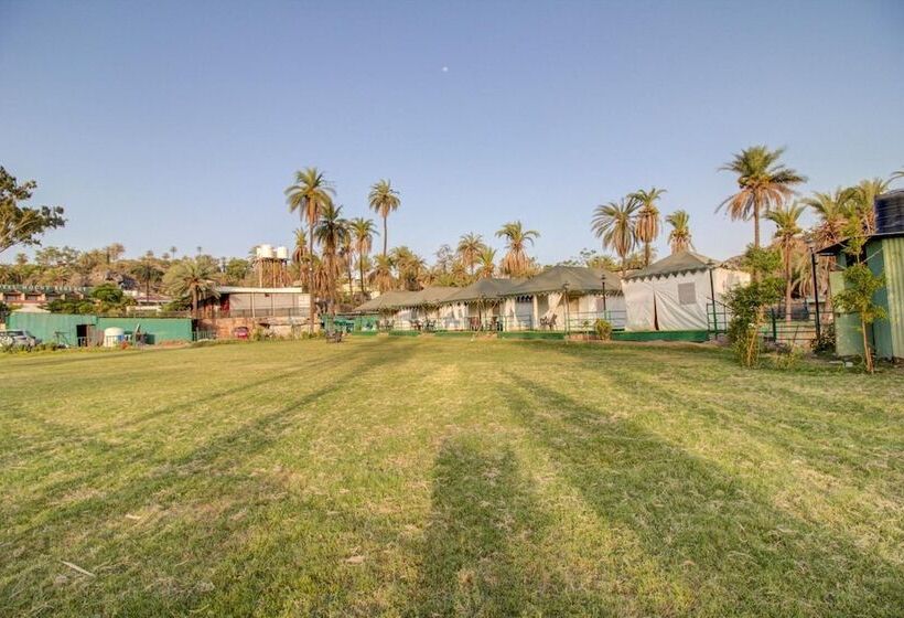 فندق Royal Garden Retreat