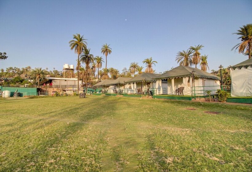 فندق Royal Garden Retreat