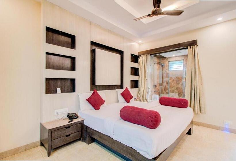 فندق Royal Garden Retreat