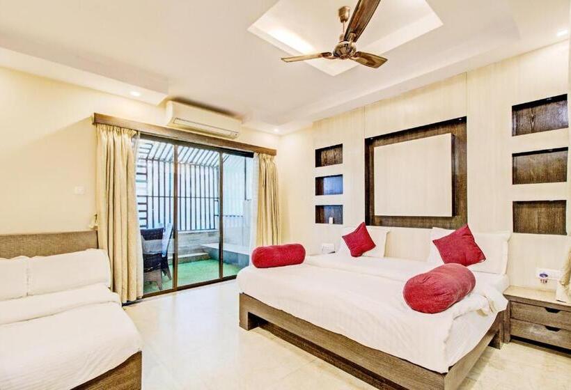 فندق Royal Garden Retreat