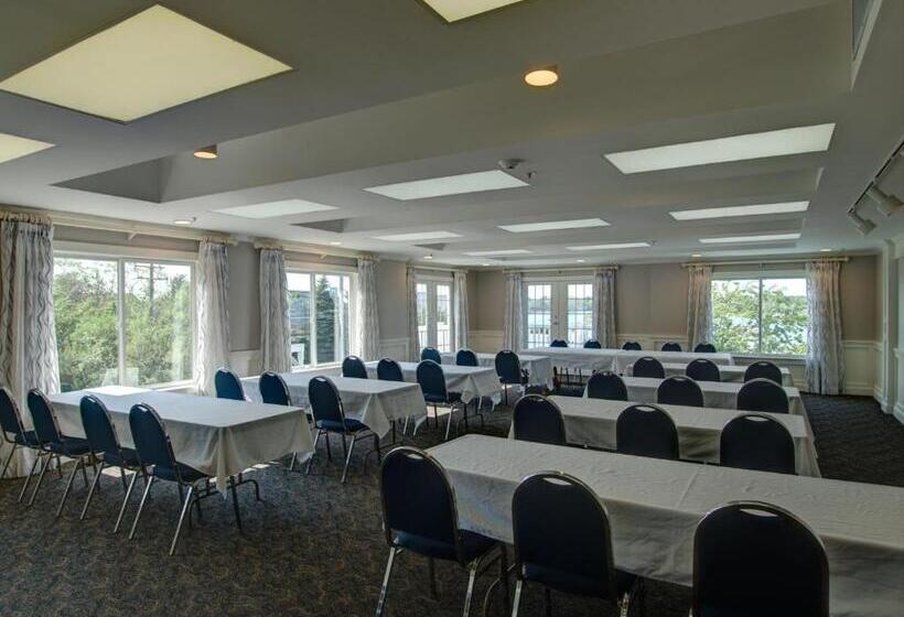 فندق Sag Harbor Inn