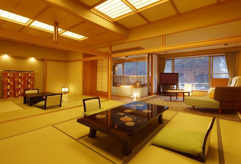 호텔 Shogawa Onsen Furyu Midou Zashiki Yumetsuzuri