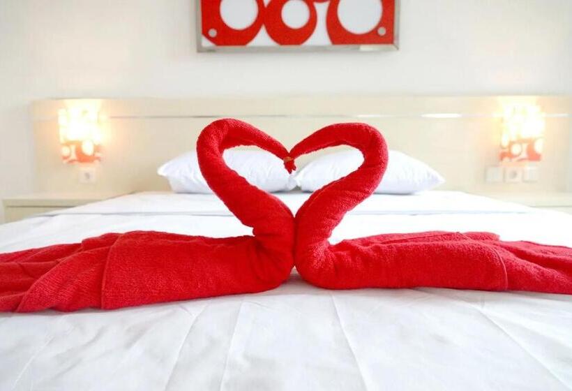 فندق Simona Canggu