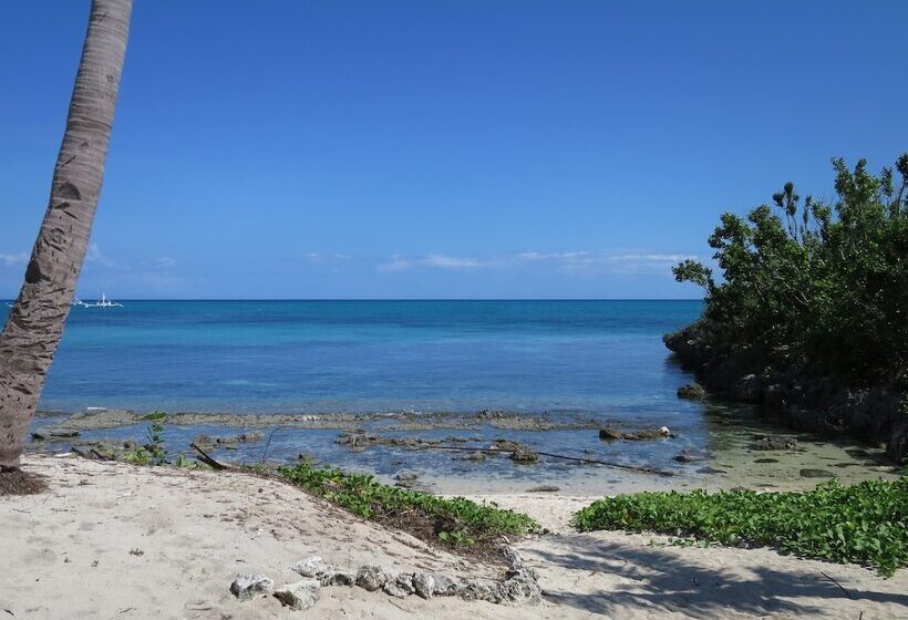 هتل Tepanee Beach Resort