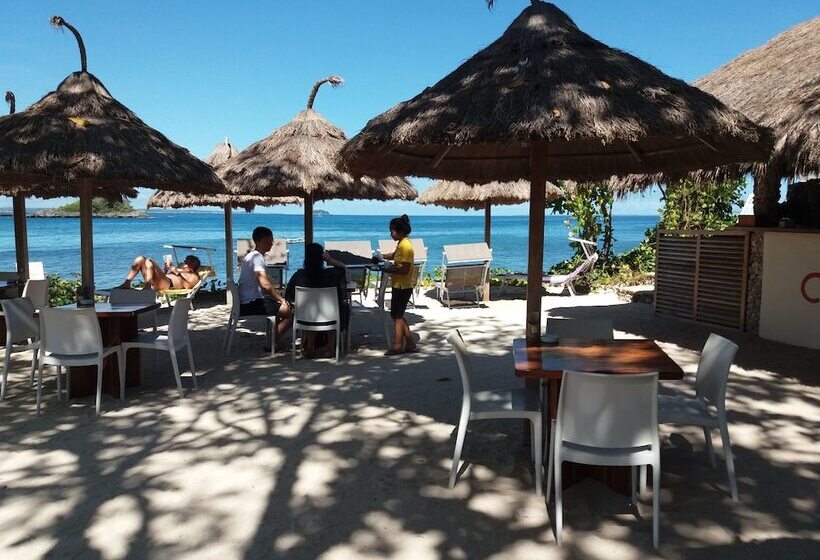 هتل Tepanee Beach Resort