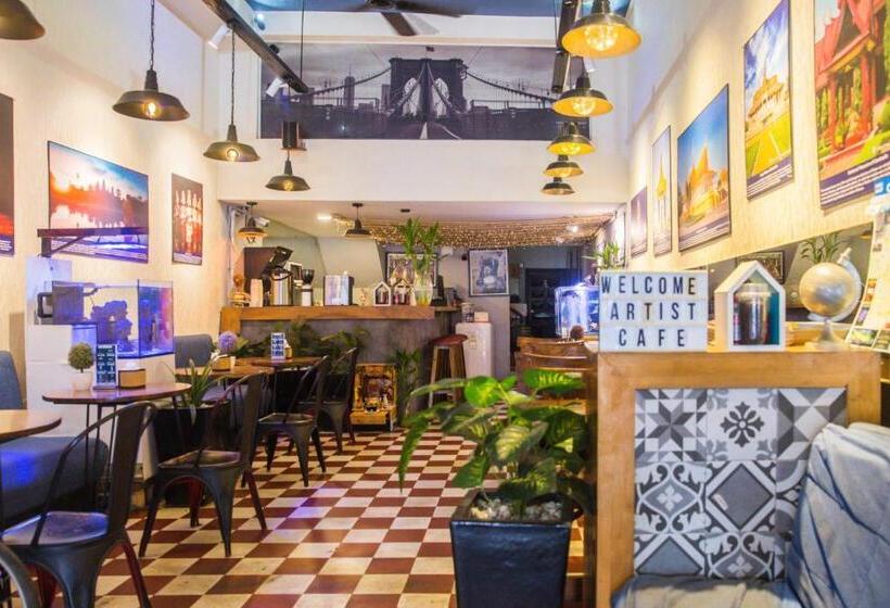 בית מלון כפרי The Artist Residence