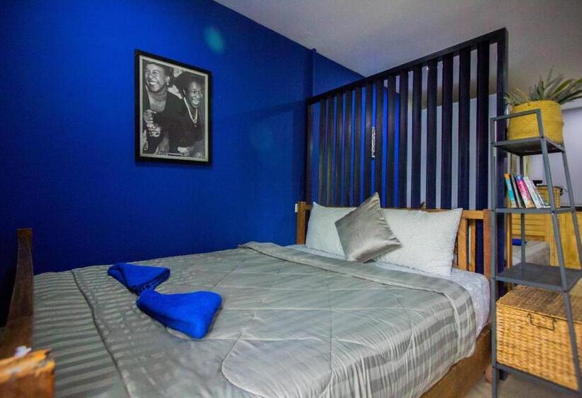 בית מלון כפרי The Artist Residence