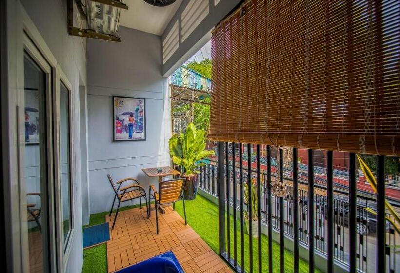 בית מלון כפרי The Artist Residence