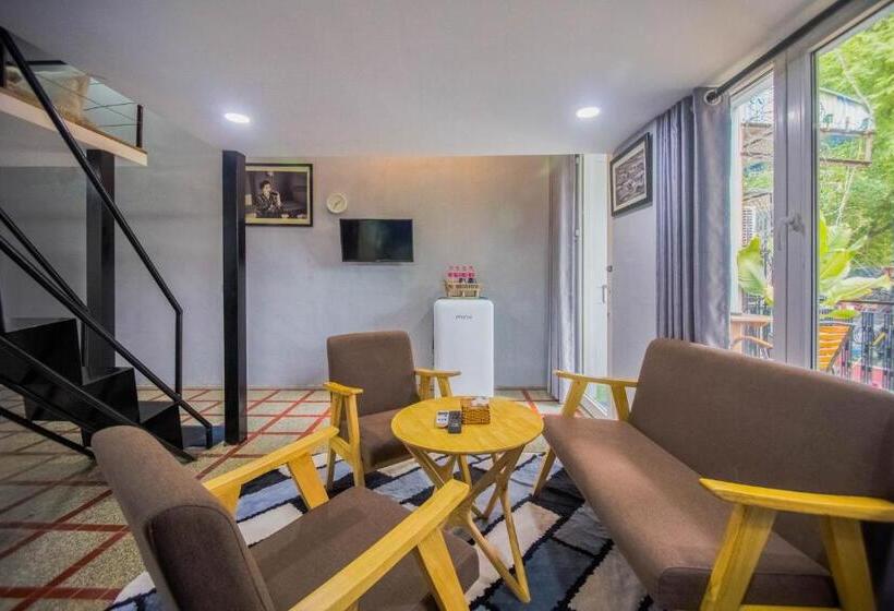 בית מלון כפרי The Artist Residence