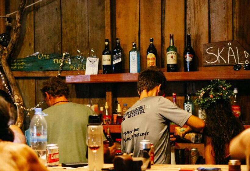 酒店 The Last Point Hostel