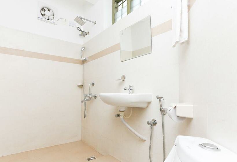 هتل Treebo Hill Gardens