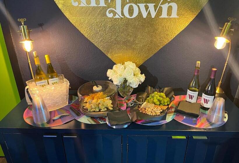 Mari Jean Hotel   All Adults Welcome