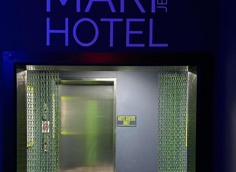 Mari Jean Hotel   All Adults Welcome