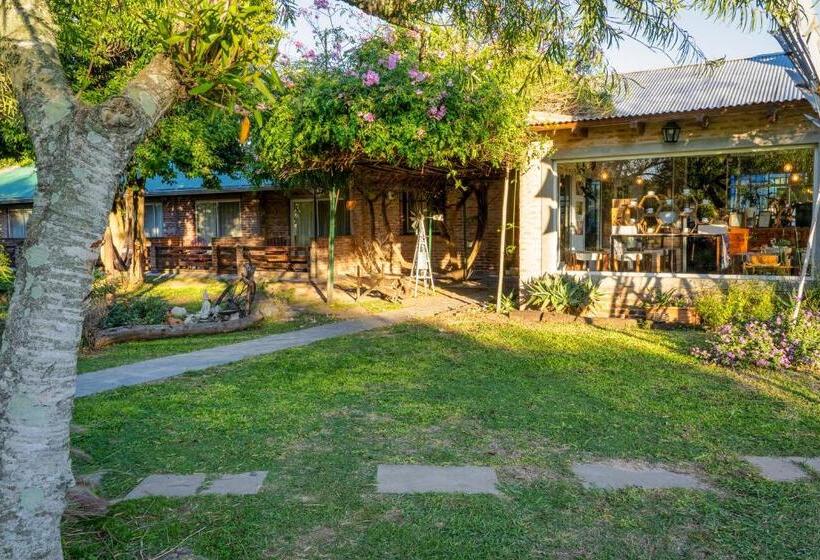 ホテル Vistal Río