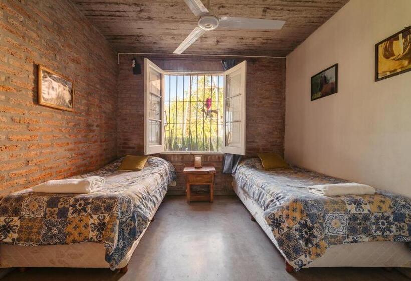 ホテル Vistal Río