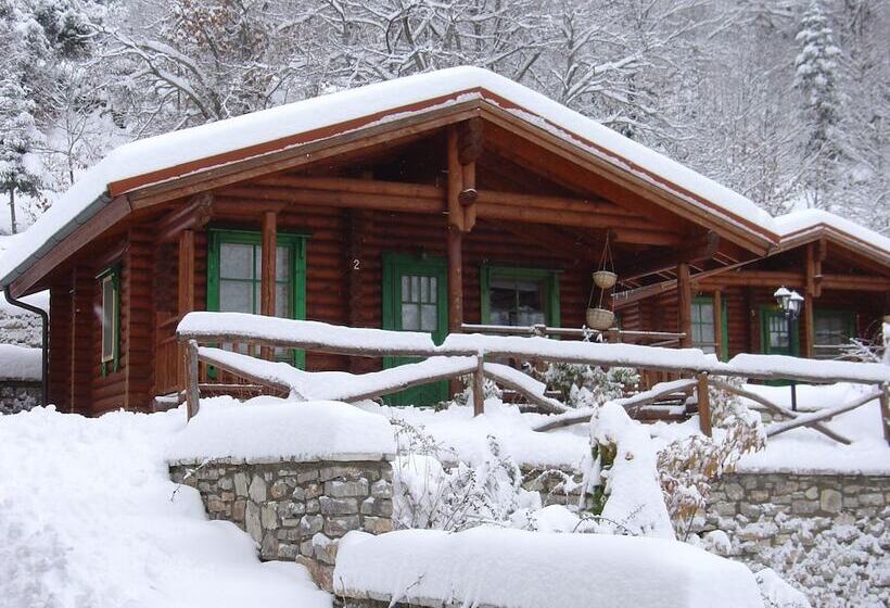 هتل Xenios Chalets